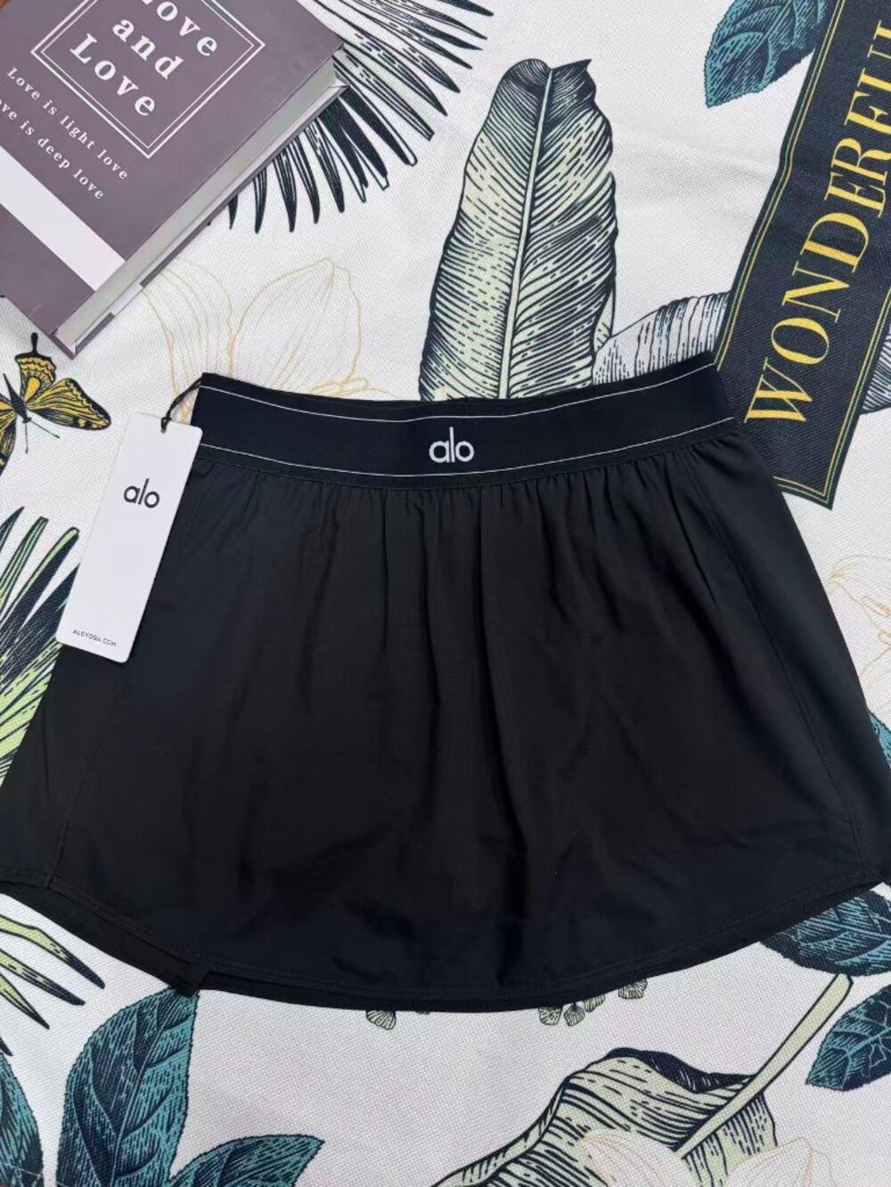 ALO Yoga🥰Athletic Lightweight Black Match Point Tennis Skirt | Easy to match - Picture 2 of 7